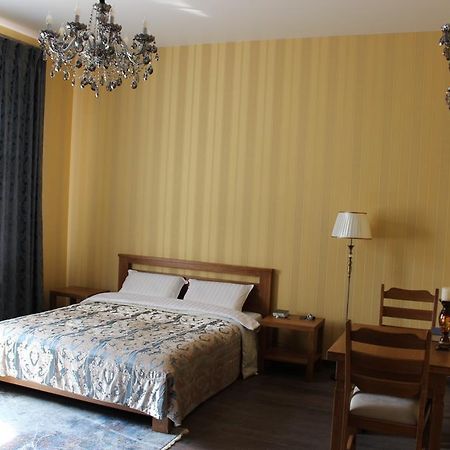 Barin House Hotel Суми Екстериор снимка